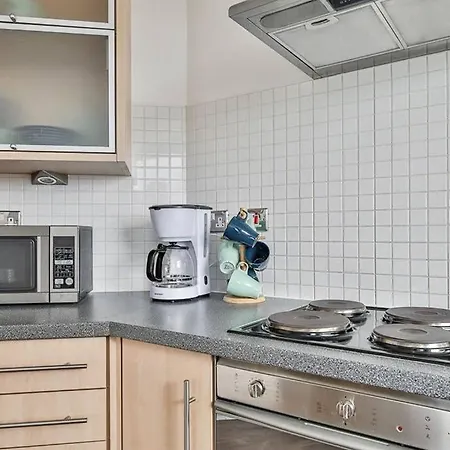 The Exclusive Gem Of Leeds - Sleeps 8 Apartment