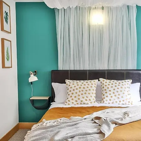 The Exclusive Gem Of Leeds - Sleeps 8 Apartment *